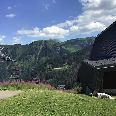 Superbe Au Pied Des Pistes 1600 *